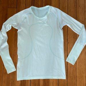 Lululemon swiftly tech long sleeve size 10